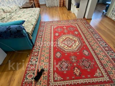 1-комнатная квартира · 42 м² · 3/3 этаж, Селевина 23 — 35 школы ,5 бани за 100 000 〒 в Семее, мкр Красный Кордон