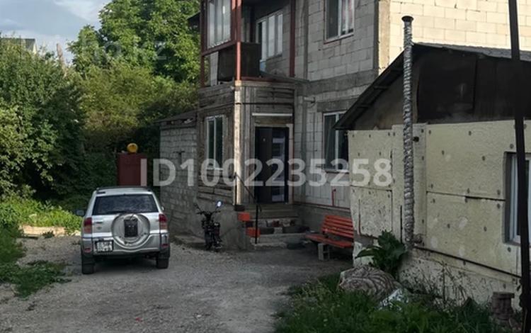 Отдельный дом · 6 комнат · 210 м² · 7.24 сот., мкр Тастыбулак 3/95 — Жеруйык за 150 млн ₸ в Алматы, Наурызбайский р-н — фото 2