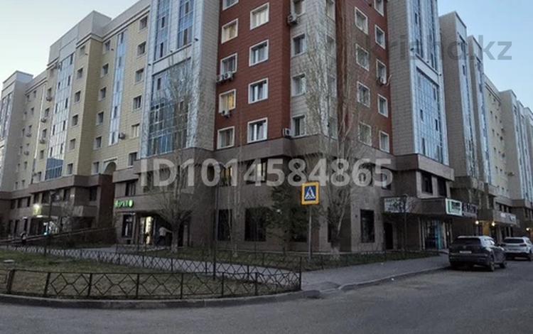 1-комнатная квартира · 45 м² · 2/9 этаж, Касым Касенова 2 за 230 000 ₸ в Астане, Есильский р-н — фото 2