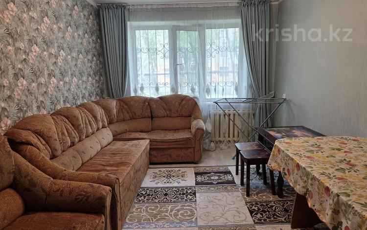 2-комнатная квартира · 45 м² · 1/5 этаж, 7 мкр за 100 000 ₸ в Таразе — фото 2