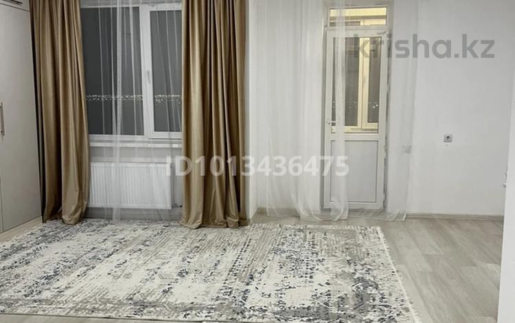 1-бөлмелі пәтер · 33 м² · 17 қабат, мкр Уркер, Ч.Айтматова, бағасы: 18 млн ₸ в Астане, Нура р-н — фото 2