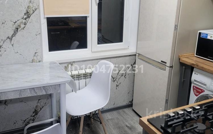 1-комнатная квартира · 32 м² · 5/5 этаж, мкр Тастак-3 25 за 240 000 ₸ в Алматы, Алмалинский р-н — фото 2