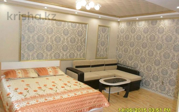 1-комнатная квартира · 40 м² · 1/5 этаж, Проспект Момышулы 3 — Плаза за 13 000 ₸ в Шымкенте — фото 2