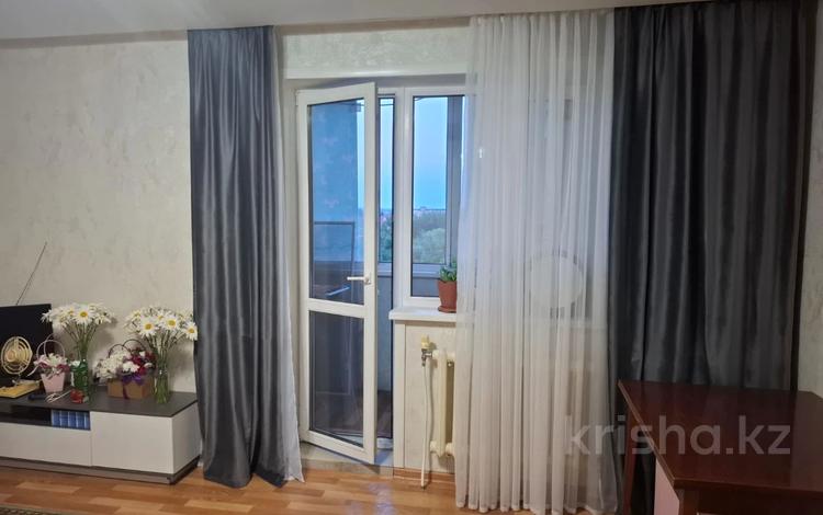 2-бөлмелі пәтер · 52 м² · 6/9 қабат, 9-й Микрорайон 7/1, бағасы: 24 млн ₸ в Костанае — фото 2