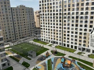 2-комнатная квартира, 51.4 м², 10/18 этаж помесячно, Утеген батыра 11 — Толе би за 350 000 〒 в Алматы, Ауэзовский р-н