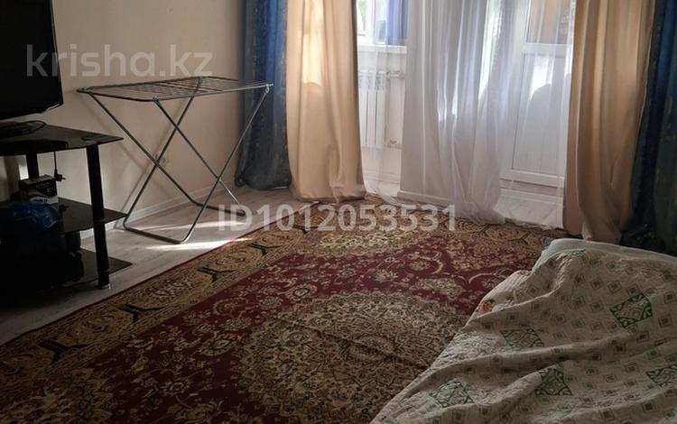1-бөлмелі пәтер · 36 м² · 1/6 қабат, мкр Кокжиек 52, бағасы: 24.5 млн ₸ в Алматы, Жетысуский р-н — фото 2