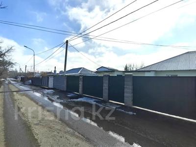 Часть дома · 3 комнаты · 46.4 м² · 2.4 сот., мкр Михайловка , Коцюбинского — Дубовская- Бадина- Прогресса за 6.5 млн ₸ в Караганде, Казыбек би р-н