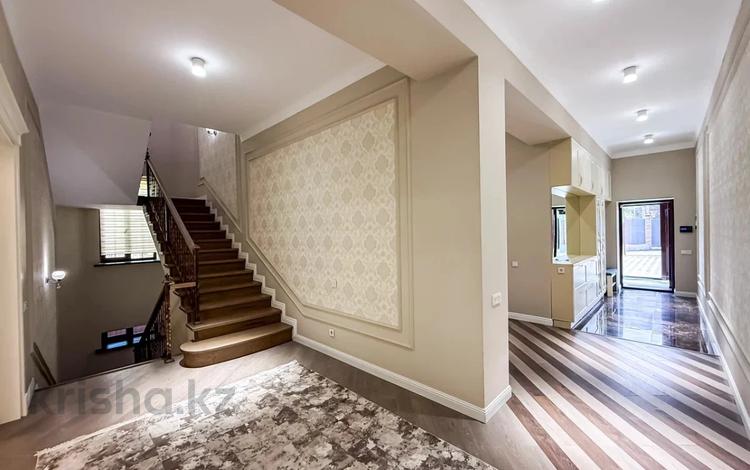 Жеке үй · 10 бөлме · 800 м² · 6 жүзд., Нұрлытау ш/а. 1601/14, бағасы: 3 млн ₸ в Алматы, Бостандыкский р-н — фото 6
