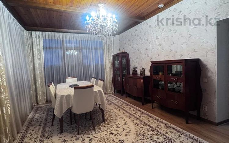 Жеке үй · 5 бөлме · 230 м² · 8 жүзд., Теренсай 7г, бағасы: 40 млн ₸ в Актобе, жилой массив Кирпичный — фото 3