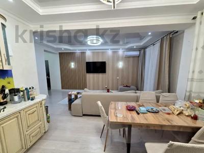 4-бөлмелі пәтер · 99.3 м² · 8/9 қабат, Казыбек Би 17, бағасы: 54.9 млн ₸ в Усть-Каменогорске