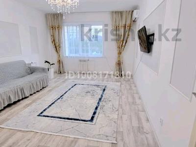 2-комнатная квартира · 75 м² · 2/9 этаж, мкр Кадыра Мырза-Али 30 за 190 000 ₸ в Уральске