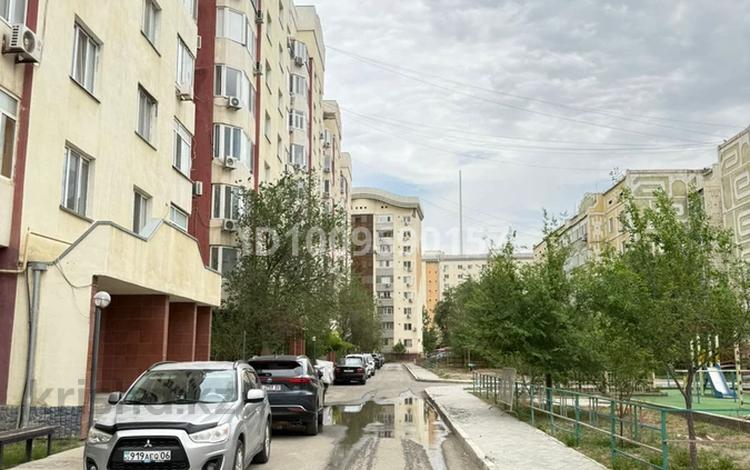 4-бөлмелі пәтер · 123 м² · 2/9 қабат, мкр Сары Арка 39, бағасы: 48 млн ₸ в Атырау — фото 22