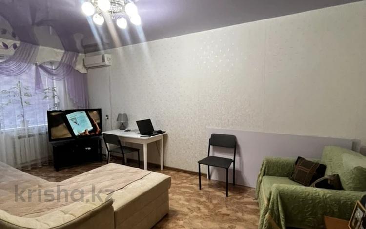 2-комнатная квартира · 49.1 м² · 5/5 этаж, мкр Кунаева за 17.5 млн ₸ в Уральске — фото 2