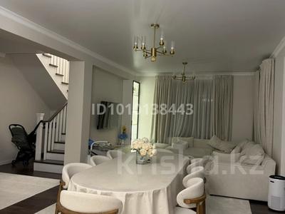 Отдельный дом · 5 комнат · 220 м² · 6 сот., 53 1515 за 100 млн 〒 в Жана куате