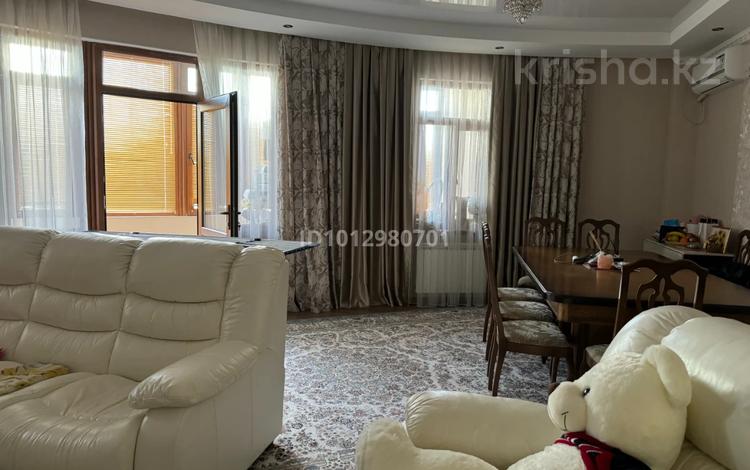 3-комнатная квартира · 126 м² · 3/9 этаж, 15-й мкр 62 за 45 млн ₸ в Актау — фото 2