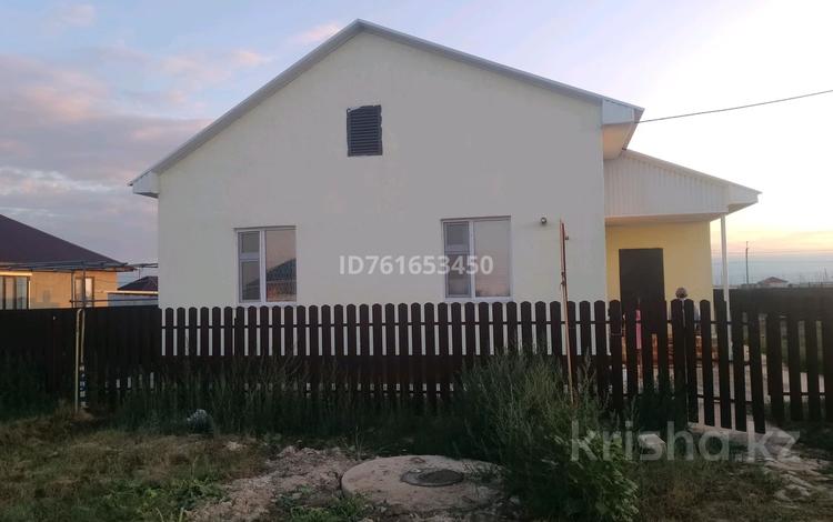 Отдельный дом · 3 комнаты · 80 м² · 10 сот., Новы Аралтал 2 улица 7 дом за 17 млн 〒 в Аксае — фото 2