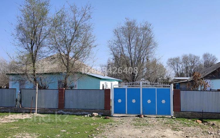 Отдельный дом • 5 комнат • 90 м² • 40 сот., Село жанатурмыс 12 — Сатбаев за 7 млн 〒 в Кулане — фото 2