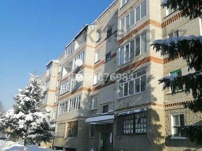 3-комнатная квартира, 62 м², 3/5 этаж, Тохтарова 4 — Библиотека за 11.5 млн 〒 в Алтае