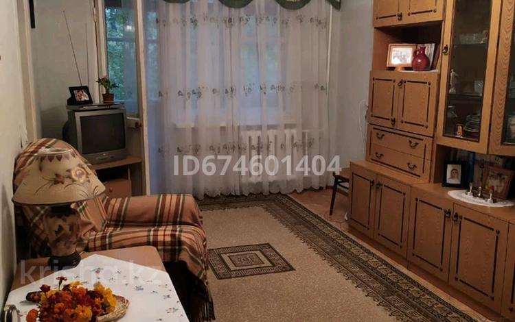 2-комнатная квартира, 50.5 м², 3/5 этаж, Айманова 11 за 15 млн 〒 в Павлодаре — фото 2