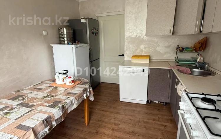 4-комнатная квартира · 82 м² · 2/5 этаж, Жандосова 29 Б — Розыбакиева за 450 000 ₸ в Алматы, Бостандыкский р-н — фото 3