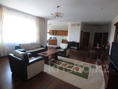 3-комнатная квартира · 120 м² · 16/23 этаж, Кабанбай батыра 87 за 550 000 〒 в Алматы, Алмалинский р-н