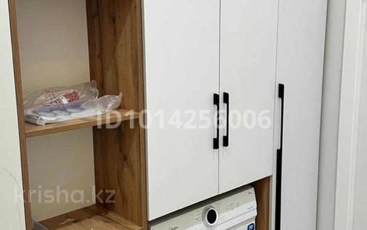 2-бөлмелі пәтер · 53 м² · 10/13 қабат, Байдибек би стр. 127/7, бағасы: 230 000 ₸ в Шымкенте, Абайский р-н — фото 2
