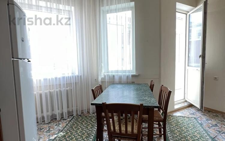 3-комнатная квартира · 139 м² · 8/8 этаж, Бокейхана 12 за 95 млн ₸ в Астане, Алматы р-н — фото 2