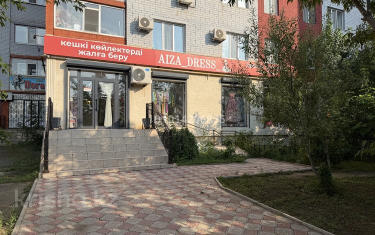 Еркін, кеңселер, дүкендер мен бутиктер, сұлулық салондары · 102.7 м², бағасы: 54 млн ₸ в Актобе, мкр 12 — фото 8