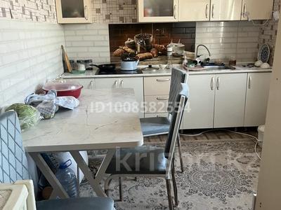 Отдельный дом · 4 комнаты · 105 м² · 8 сот., мкр Сауле 898 — ул Жалаулы 898 за 24 млн ₸ в Шымкенте, Аль-Фарабийский р-н