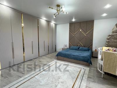 Жеке үй · 6 бөлме · 300 м² · 10 жүзд., Шанырак, бағасы: 34 млн ₸ в Актобе, жилой массив Акжар-2