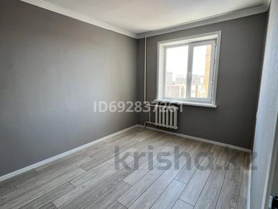 2-комнатная квартира, 54 м², 9/10 этаж, мкр Юго-Восток, Мкр Гульдер 2 за 25 млн 〒 в Караганде, Казыбек би р-н