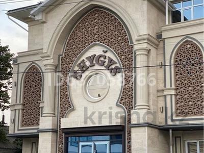 Бани, гостиницы и зоны отдыха · 990 м² за 550 млн 〒 в Таразе