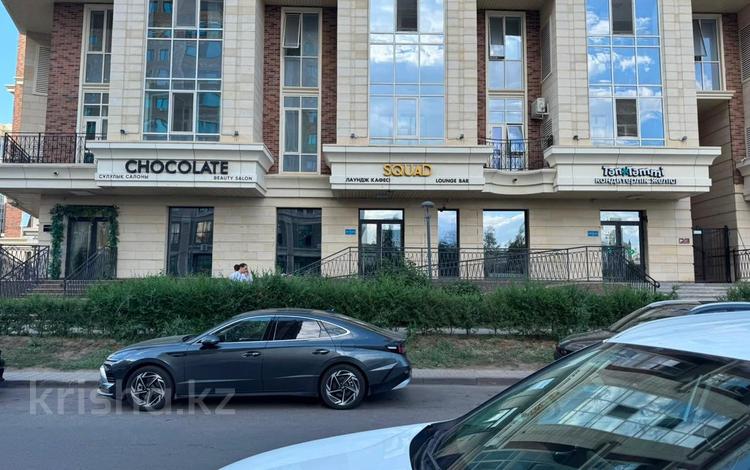 Еркін, кеңселер, дүкендер мен бутиктер, қоғамдық тамақтану орны, сұлулық салондары, медорталықтар мен дәріханалар, білім орталықтары, конференц-залдар, кабинеттер және жұмыс орындары, студиялар · 150 м², бағасы: 1.7 млн ₸ в Астане, Есильский р-н — фото 4