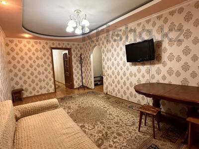 2-комнатная квартира · 44 м² · 3/5 этаж, мкр Юго-Восток, Университетская 27 за 130 000 ₸ в Караганде, Казыбек би р-н