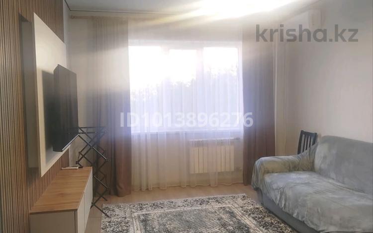 1-бөлмелі пәтер · 40 м² · 5/9 қабат, мкр Тастак-3 — Аносова, бағасы: 250 000 ₸ в Алматы, Алмалинский р-н — фото 2