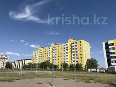 2-комнатная квартира · 68 м² · 1/9 этаж, Майкудук, Мкр Голубые пруды 12/2 за 27 млн ₸ в Караганде, Алихана Бокейханова р-н