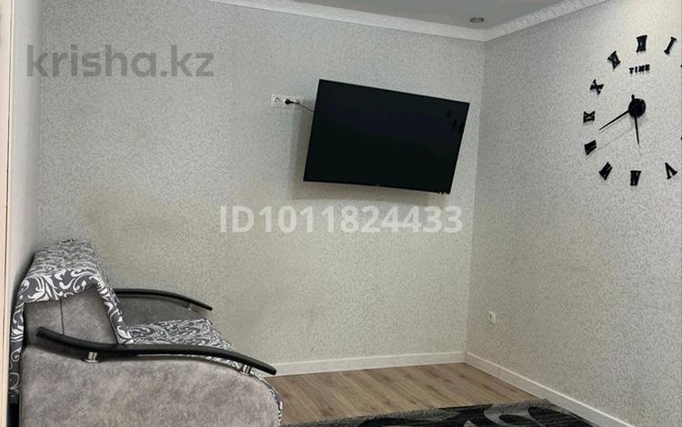 2-комнатная квартира · 60 м² · 3/4 этаж, 2-й мкр 28 — Напротив супермаркет Дана 6а микрорайон за 15 000 ₸ в Актау — фото 2