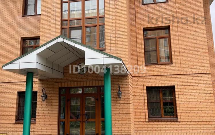 Жеке үй · 6 бөлме · 420 м² · 14 жүзд., Акын Сара 5 — За баней Керемет, бағасы: 390 млн ₸ в Астане, Нура р-н — фото 2