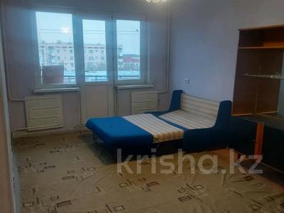 1-комнатная квартира · 32 м² · 3/5 этаж, 16-й микрорайон, 16-й микрорайон 32 — Жибек Жолы за 75 000 〒 в Шымкенте, Аль-Фарабийский р-н