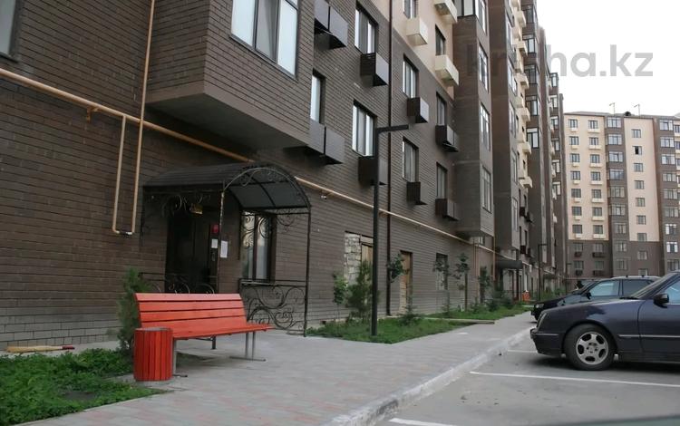 2-комнатная квартира · 71.3 м² · 2/10 этаж, мкр Нурсая, Т. Жумагалиева 10 за 32 млн ₸ в Атырау — фото 2