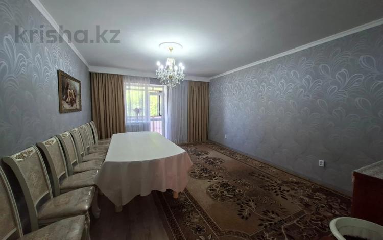 3-бөлмелі пәтер · 89.7 м² · 1/3 қабат, Жаңа қала ш/а., 83 квартал 7/1, бағасы: 32 млн ₸ в Караганде, Казыбек би р-н — фото 2