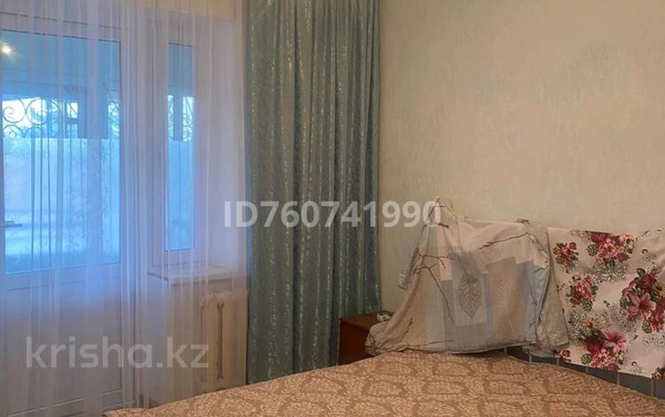 3-бөлмелі пәтер · 68 м² · 1/5 қабат, Массив Карасу 15 — Кайкрамет, бағасы: 20 млн ₸ в Таразе — фото 2