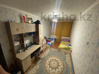 2-комнатная квартира · 46 м² · 5/5 этаж, Майкудук, 18й микрорайон 29 — Магазин Светофор за 10.5 млн 〒 в Караганде, Алихана Бокейханова р-н
