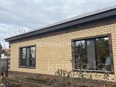 Отдельный дом · 4 комнаты · 142 м² · 6 сот., мкр Кунаева, Балашова 11 — Актюбинская за 46 млн ₸ в Уральске