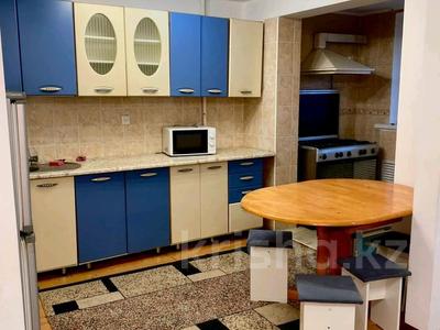 6-комнатная квартира · 114 м² · 2/5 этаж, 17-й микрорайон, 17-й микрорайон за 35 млн 〒 в Шымкенте, Аль-Фарабийский р-н