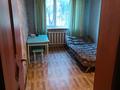 3-комнатная квартира, 63 м², 1/5 этаж помесячно, Майкудук, 16й микрорайон 49 за 90 000 〒 в Караганде, Алихана Бокейханова р-н