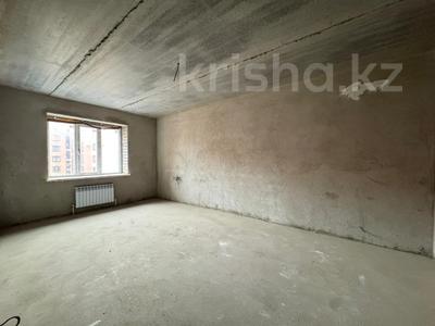 4-комнатная квартира · 138.4 м² · 3/5 этаж, улица Мангилик Ел за 60 млн ₸ в Актобе