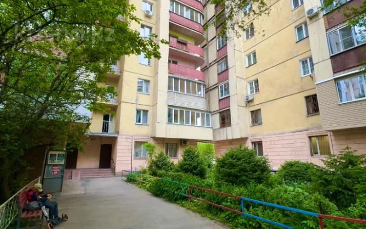 3-комнатная квартира, 68 м², 11/14 этаж, мкр Самал-1 за 67 млн 〒 в Алматы, Медеуский р-н — фото 10