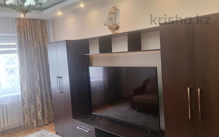 1-бөлмелі пәтер, 37 м², 6/9 қабат ай сайын, мкр Алмагуль, бағасы: 250 000 〒 в Алматы, Бостандыкский р-н — фото 2