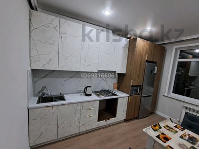 2-бөлмелі пәтер · 61.7 м² · 2/9 қабат, мкрн. Сарыарка 12 — Айти Школа, бағасы: 28 млн ₸ в Кокшетау
